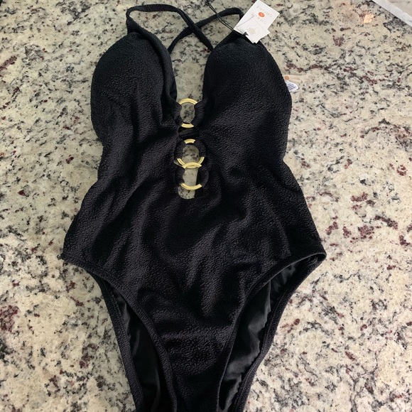 One Piece SwimSuit - Picture 1 of 4